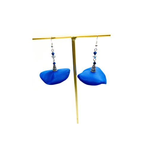Cercei Handmade din Piele Naturala Albastra Ballerina – Cercei