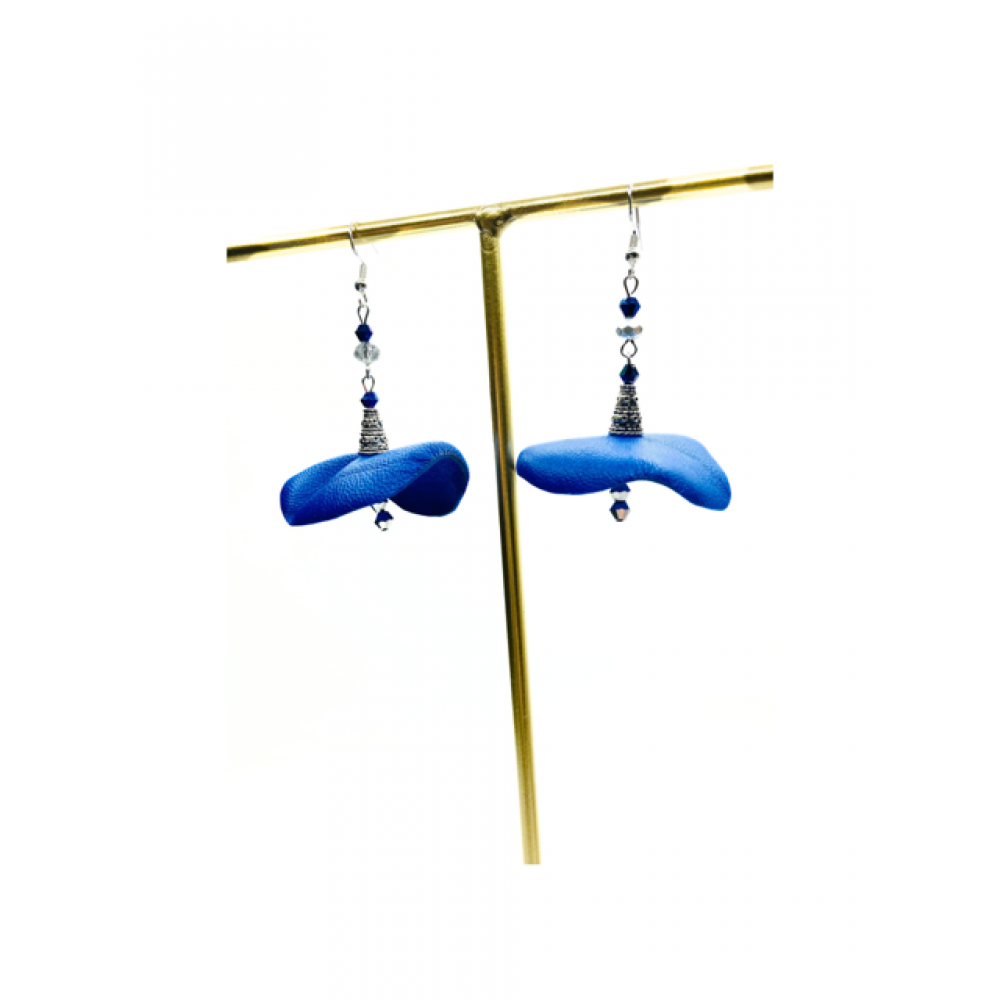 Cercei Handmade din Piele Naturala Albastra Ballerina - readytowear