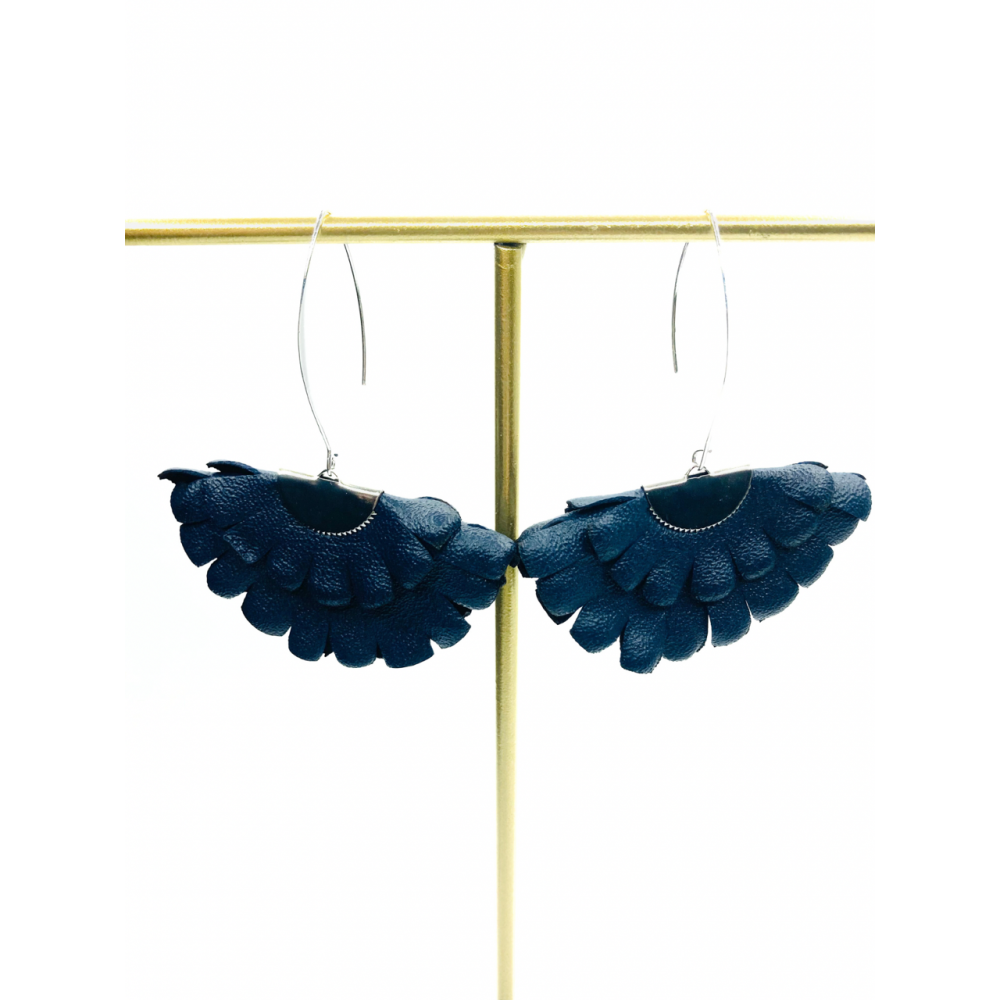 Cercei Handmade din Piele Naturala Bleumarin Boema - readytowear