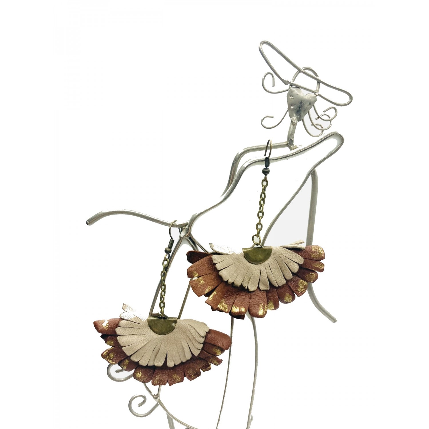 Cercei Handmade din Piele Naturala Maro Boema – Cercei