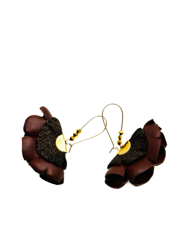 Cercei Handmade din Piele Naturala Maro Cleopatra – Cercei — fotografia 1