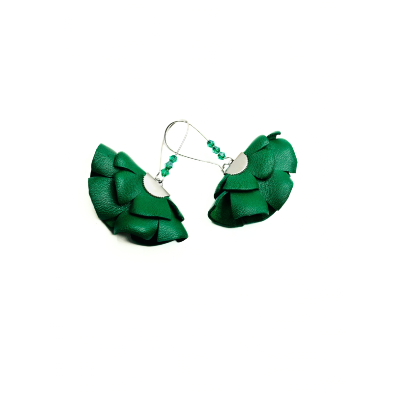 Cercei Handmade din Piele Naturala Verde Cleopatra – Cercei