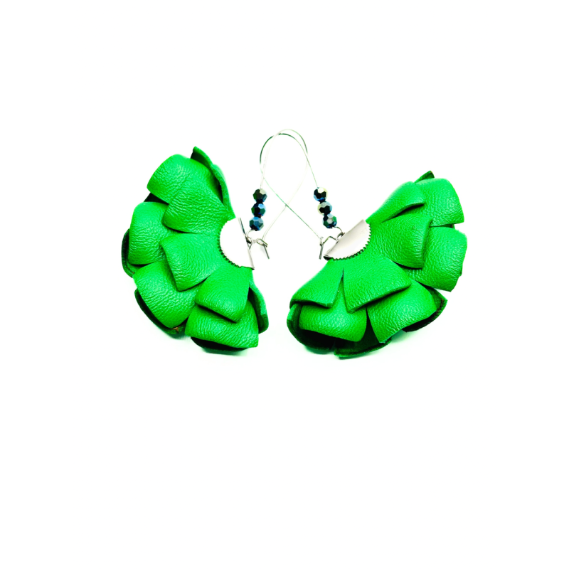 Cercei Handmade din Piele Naturala Verde Crud Cleopatra – Cercei