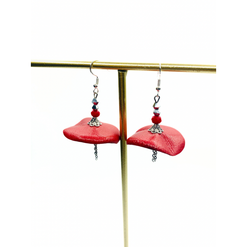 Cercei Handmade din Piele Naturala Rosie Dancing Doll 01 - readytowear