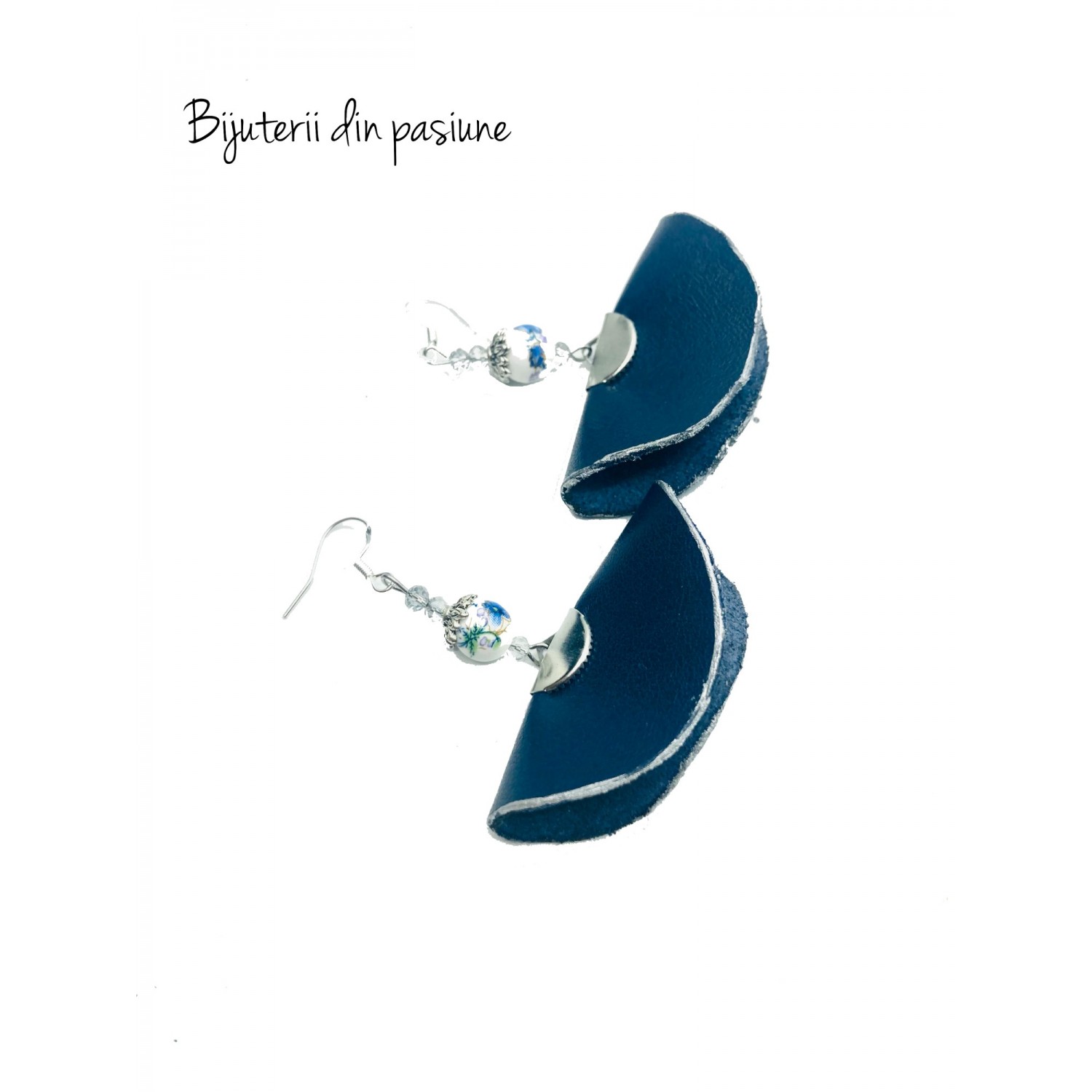 Cercei Handmade din Piele Naturala Albastra Dancing Doll – Cercei