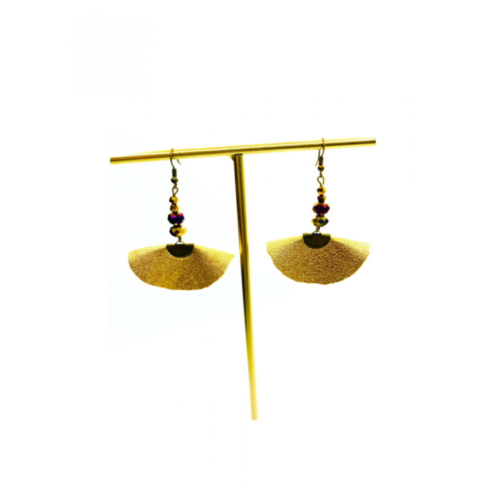 Cercei Handmade din Piele Naturala Aurie Dancing Doll - readytowear