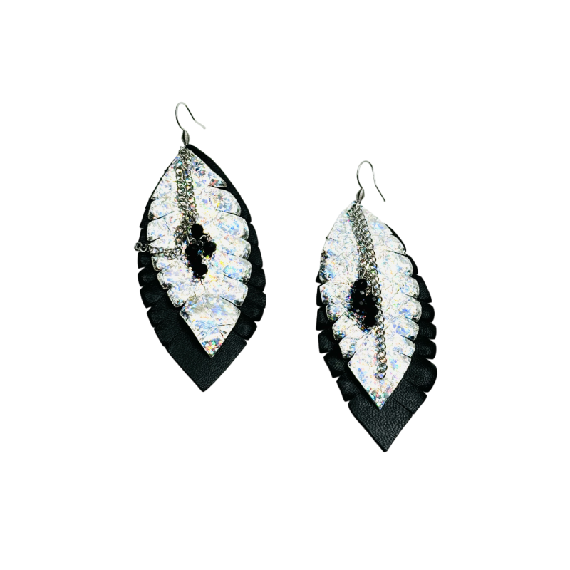 Cercei Handmade din Piele Naturala Frunza 02 – Cercei