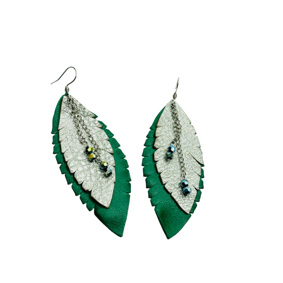 Cercei Handmade din Piele Naturala Frunza 08 – Cercei
