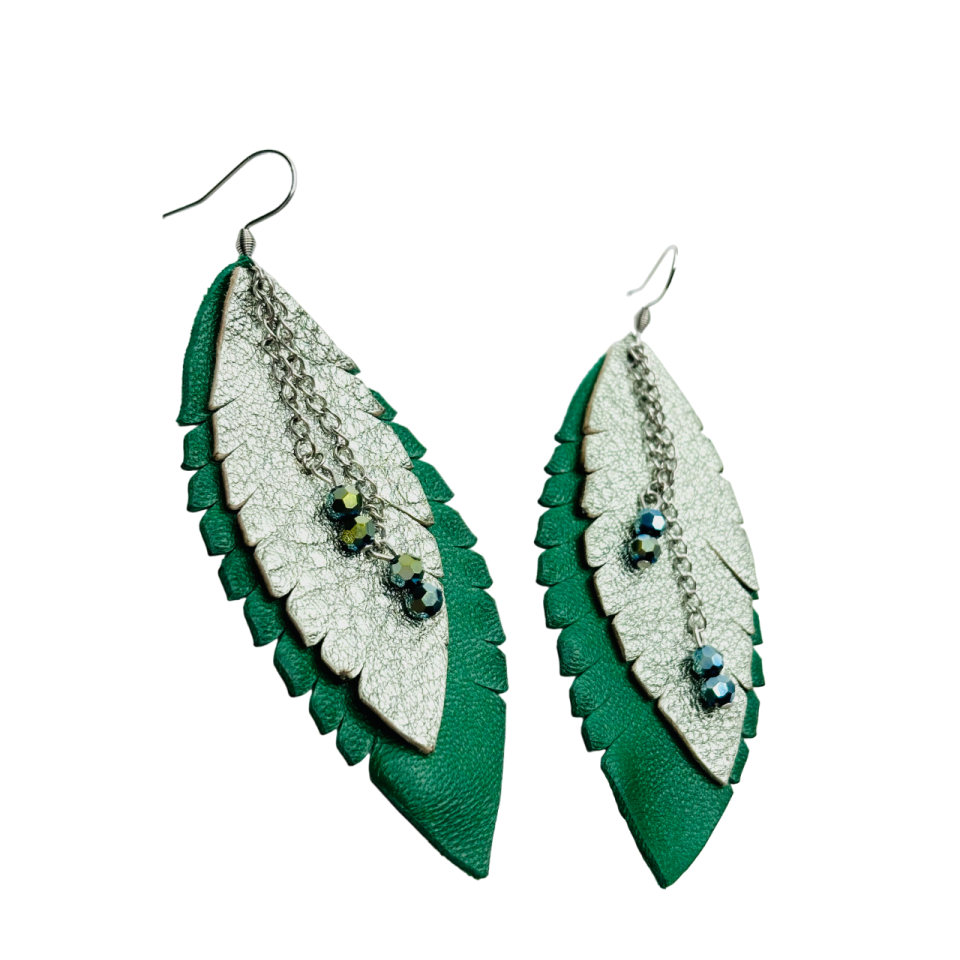 Cercei Handmade din Piele Naturala Frunza 08 – Cercei