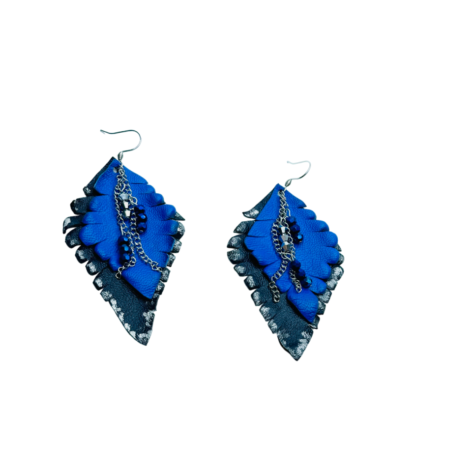 Cercei Handmade din Piele Naturala Frunza 11 – Cercei