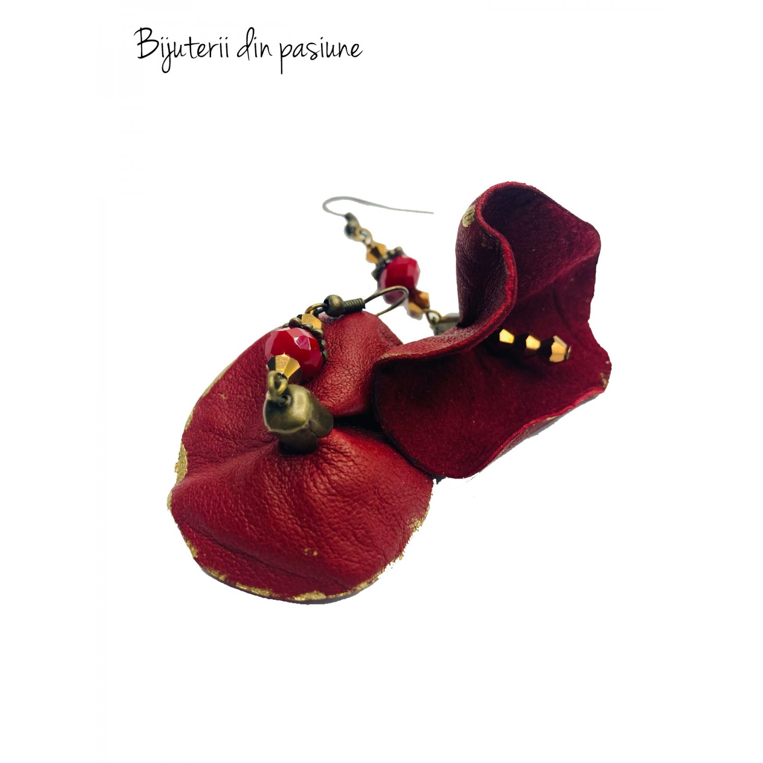 Cercei Handmade din Piele Naturala Rosie Vintage Doll – Cercei Cercei Handmade din Piele Naturala Rosie Vintage Doll – Cercei