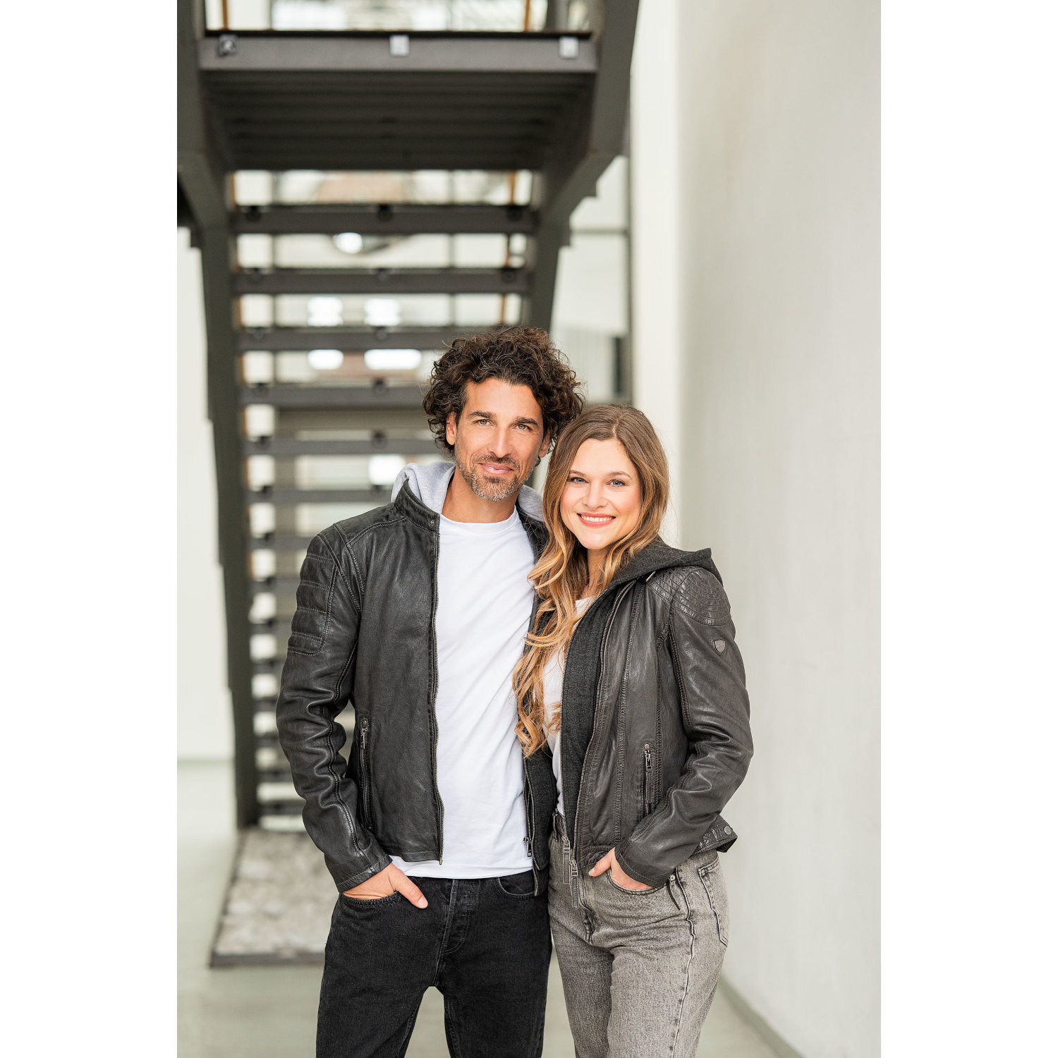 geaca de piele dama antracit Mauritius Cacey cu gluga detasabila model biker