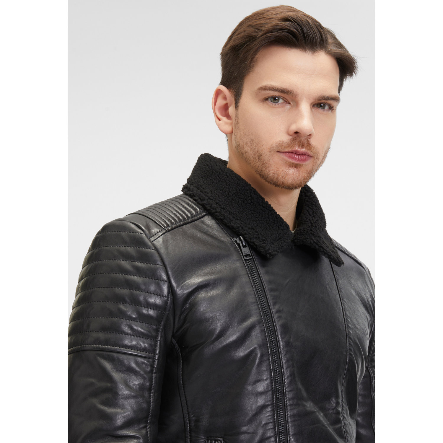 Geaca de Iarna Imblanita din Piele Barbati 2.0 by Mauritius Neagra G2MIdor – Black Friday