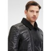 Geacă pentru bărbați 2.0 by Mauritius G2MIdor, neagră – cu fermoar asimetric și guler cu rever îmblănit Geacă pentru bărbați 2.0 by Mauritius G2MIdor, neagră – cu fermoar asimetric și guler cu rever îmblănit