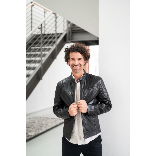 geaca de piele barbati mauritius gbderry neagra model biker — fotografia 3