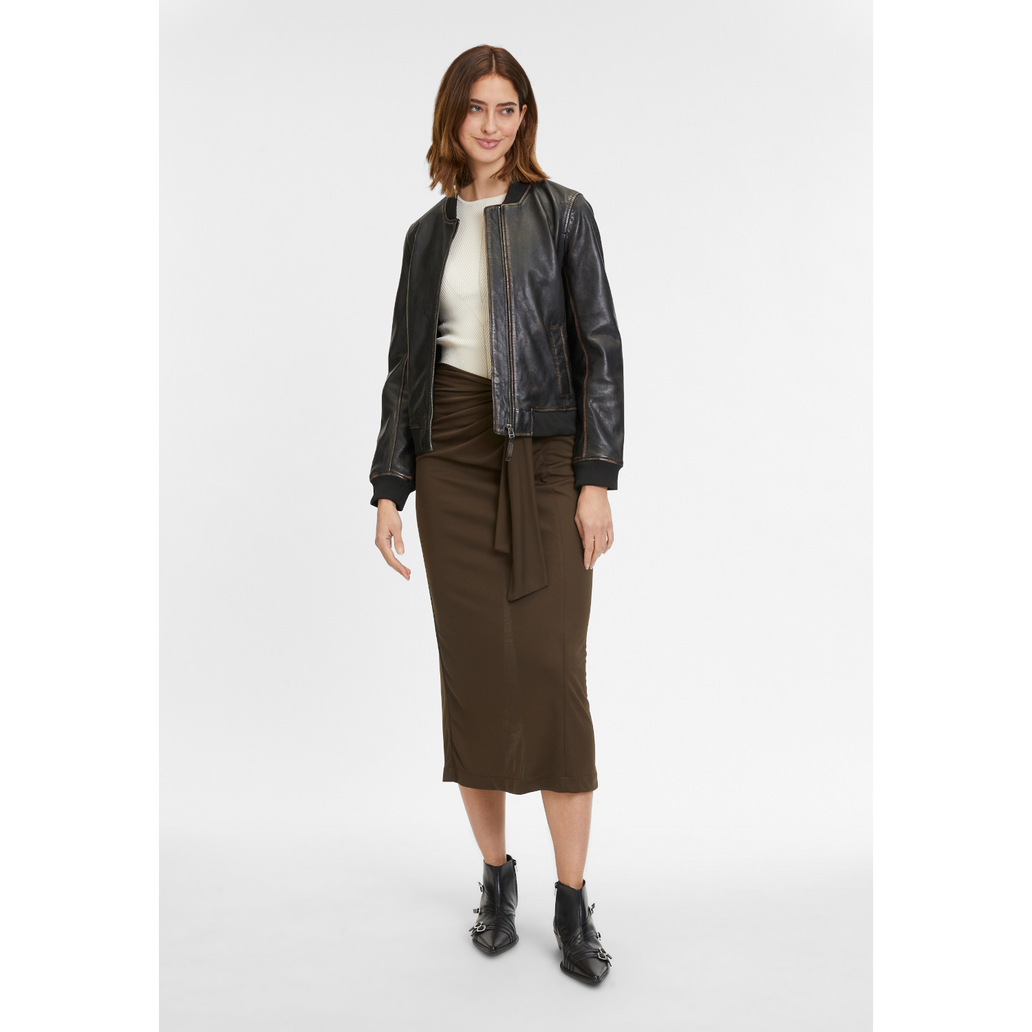 Geaca de Piele Dama Mauritius Negru Vintage GWBrita – Black Friday