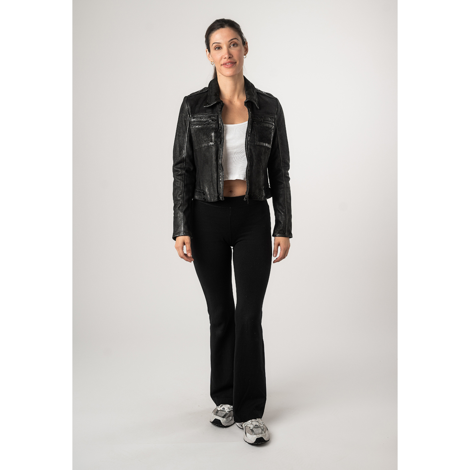 Geaca Scurta de Piele Dama 2.0 by Mauritius Neagra 2Wmarin – Geci de Piele Geaca Scurta de Piele Dama 2.0 by Mauritius Neagra 2Wmarin – Geci de Piele