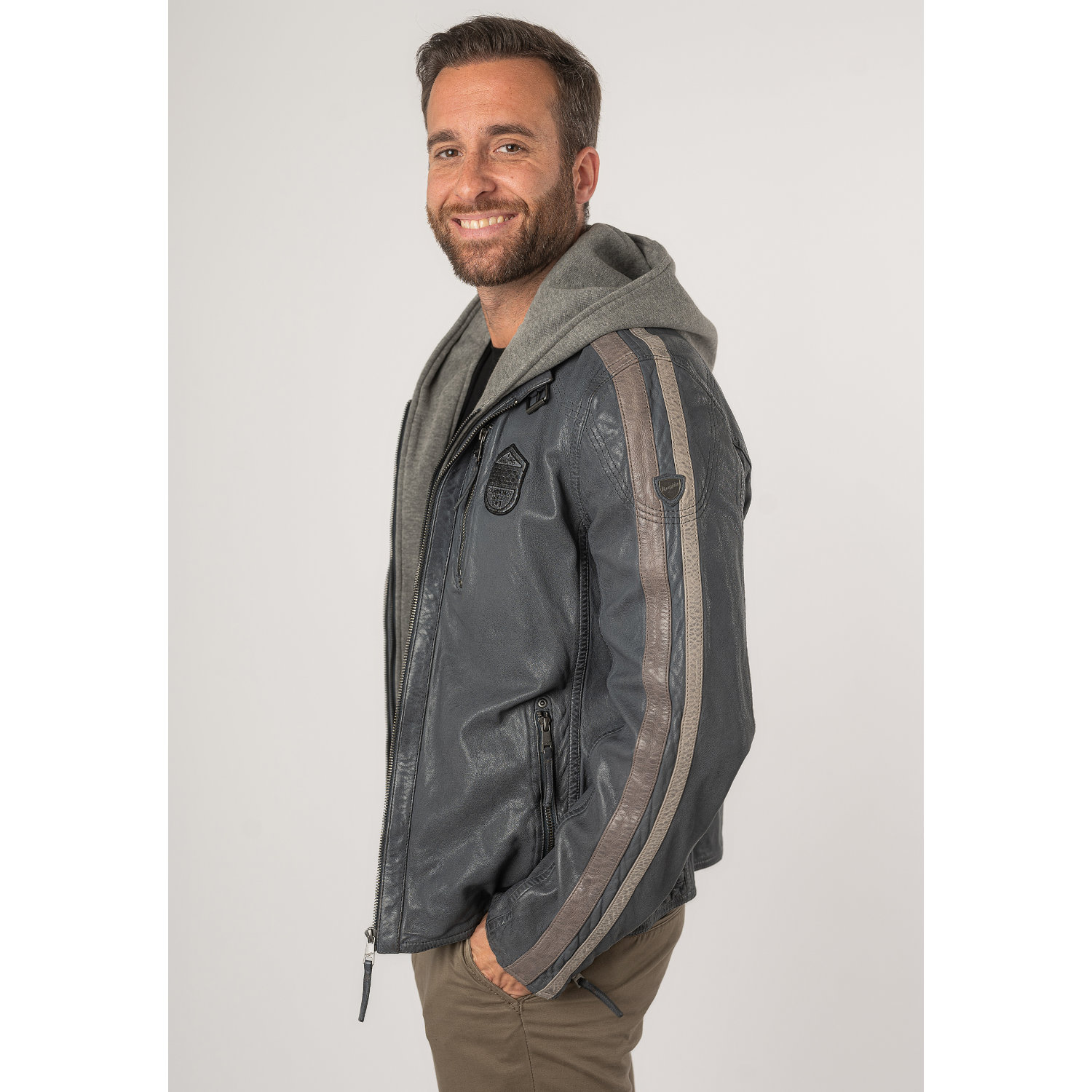 Geaca de Piele Barbati Mauritius Albastru Deschis MMAlecso – Black Friday