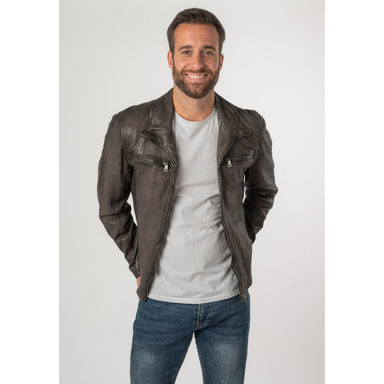 Geaca de Piele Barbati Mauritius Bej Antic MMSantiago – Geci de Piele Geaca de Piele Barbati Mauritius Bej Antic MMSantiago – Geci de Piele