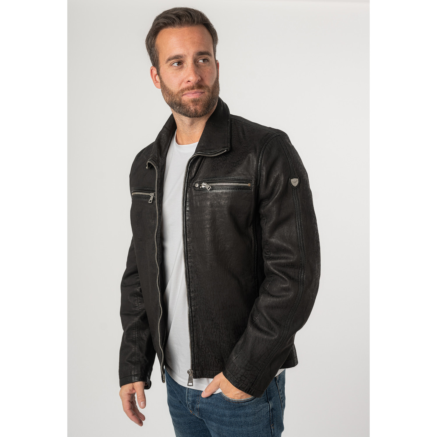 Geaca de Piele Barbati Mauritius Neagra MMSantiago – Black Friday Geaca de Piele Barbati Mauritius Neagra MMSantiago – Black Friday