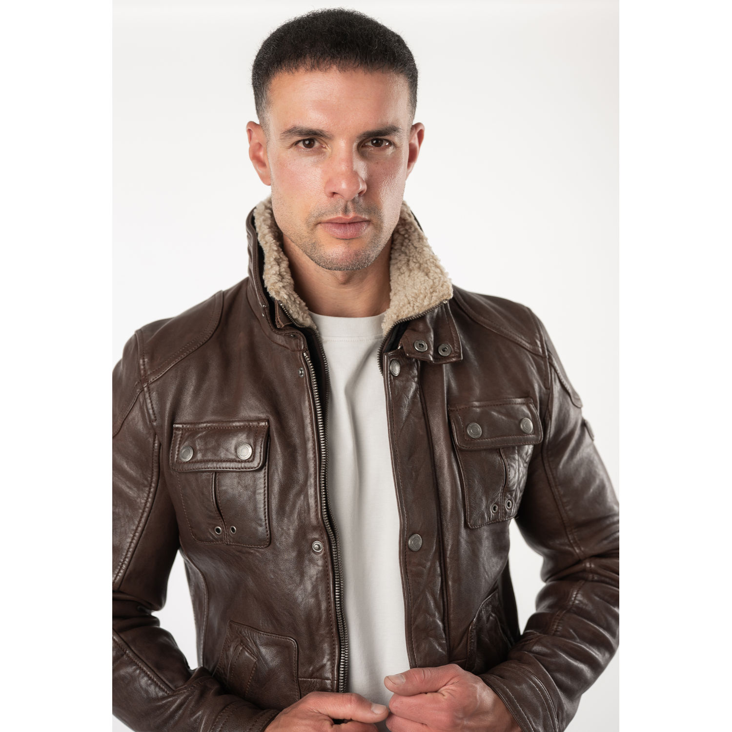 Mauritius MMTorric - Geacă de Piele Bărbați Whiskey Regular Fit, Stil Field Jacket Geacă de Piele Bărbați Mauritius Whiskey MMTorric cu Guler din Blană Artificială