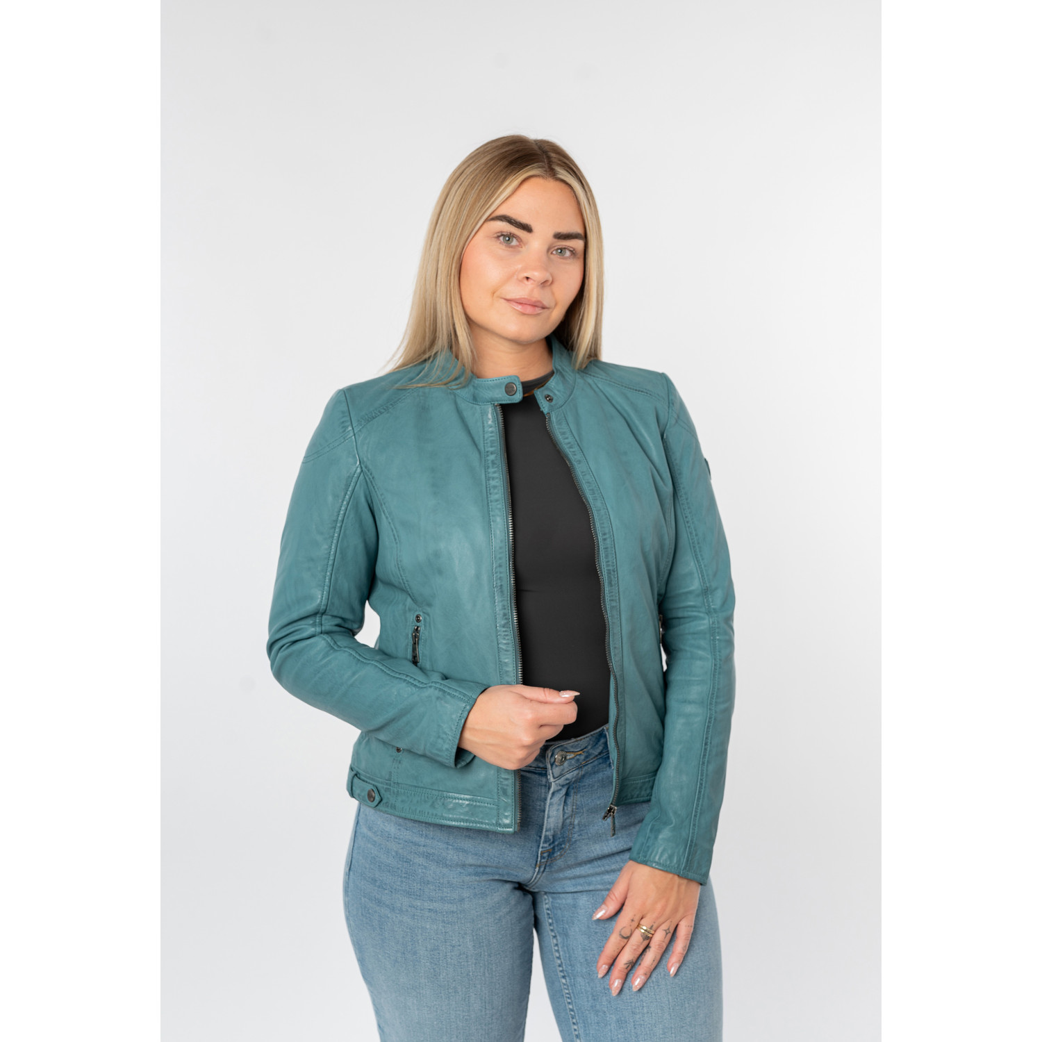 Geaca de Piele Dama Mauritius Turcoaz Deschis MWAlani – Geci de Piele Geaca de Piele Dama Mauritius Turcoaz Deschis MWAlani – Geci de Piele