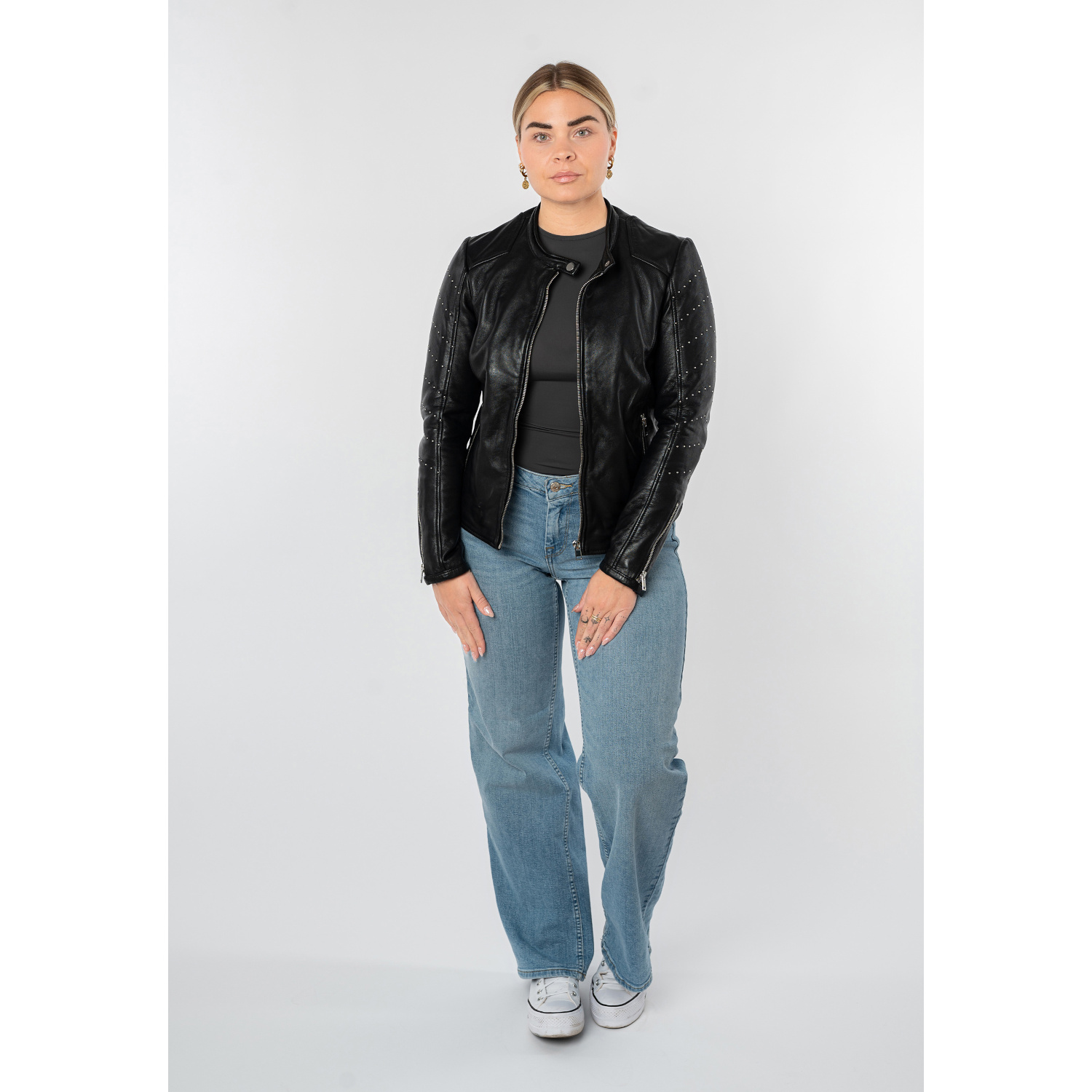 Geacă de Piele Damă Mauritius MWClee Neagră Slim Fit stil biker elegant