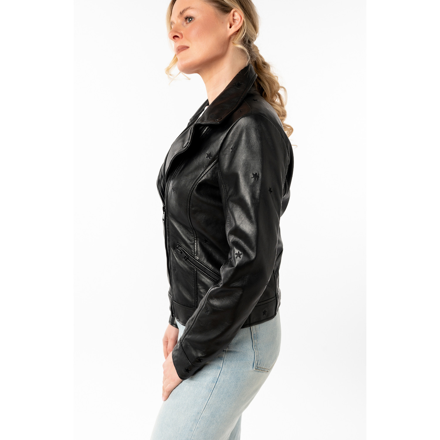 geaca piele dama mauritius neagra mwhoshie detalii stele embosate biker