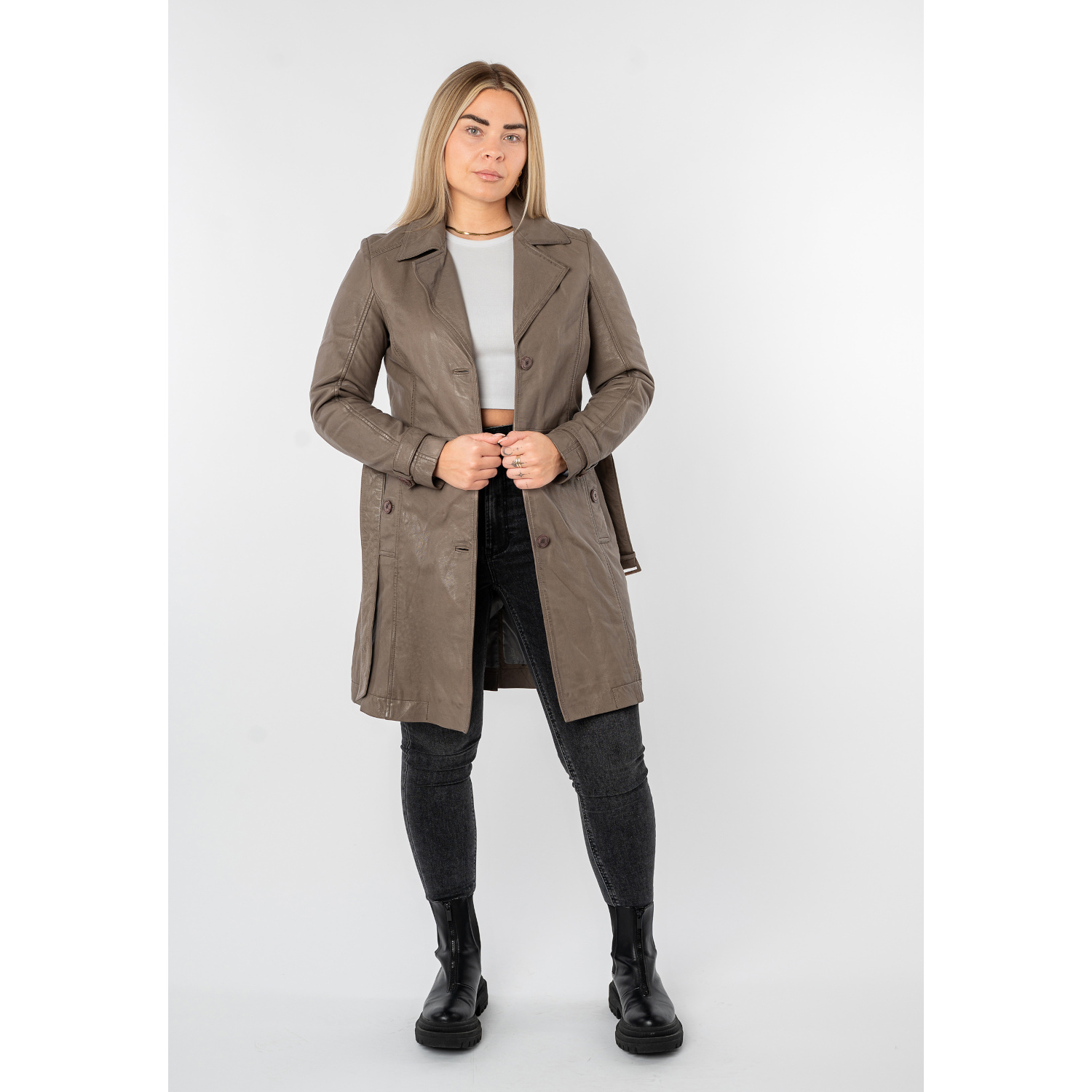 Mauritius MWLeoniz - Geacă Lungă de Piele Damă Maro - Stil Trench, Elegantă Geacă lungă de piele damă Mauritius MWLeoniz maro stil trench elegantă
