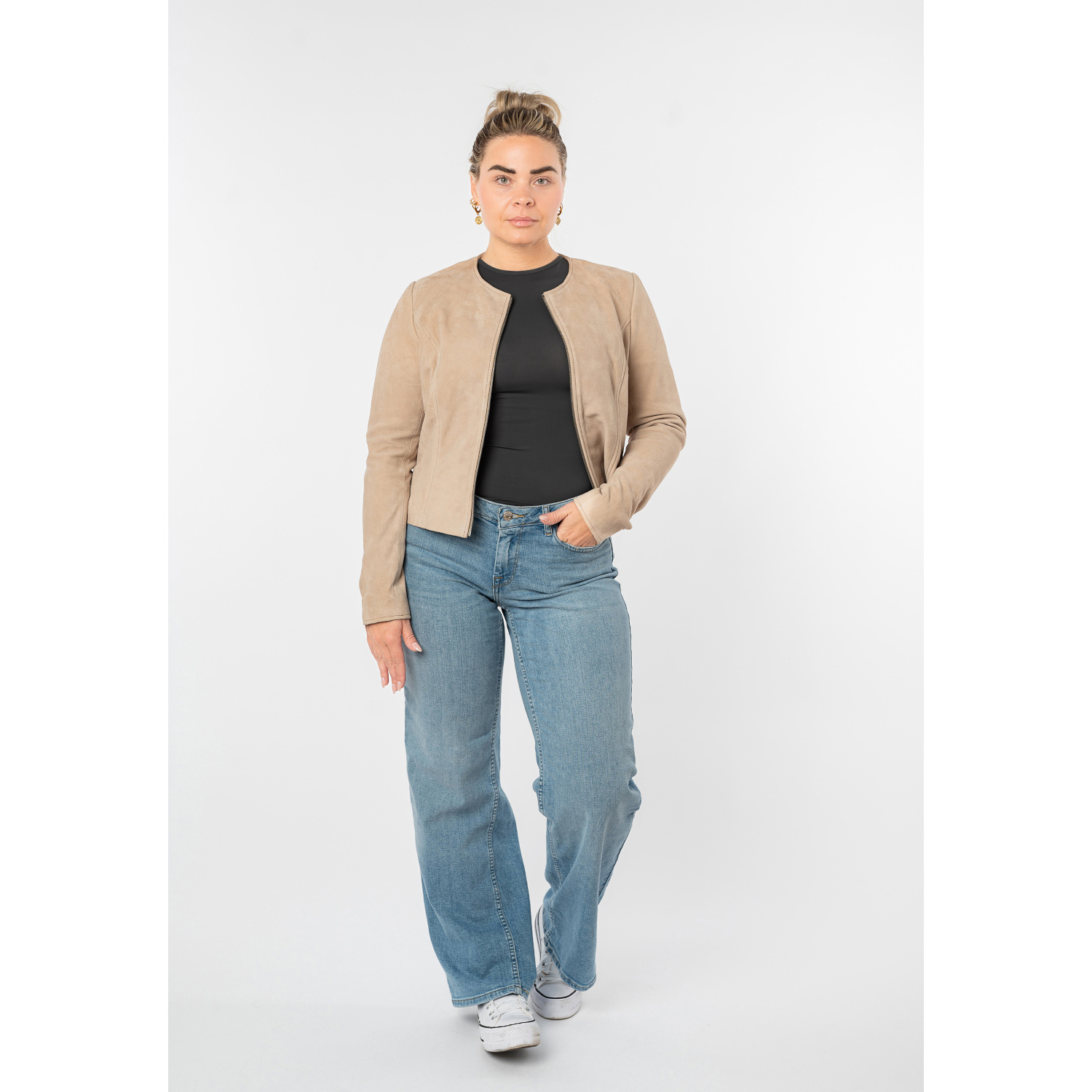 Mauritius MWQuynn - Geacă scurtă de piele damă bej - tip bolero elegantă Geacă scurtă de piele damă Mauritius MWQuynn bej tip bolero elegantă