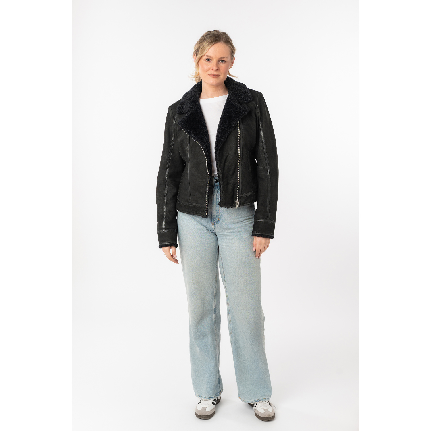 Geaca de Iarna din Piele Dama Mauritius Neagra MWRila – STOC