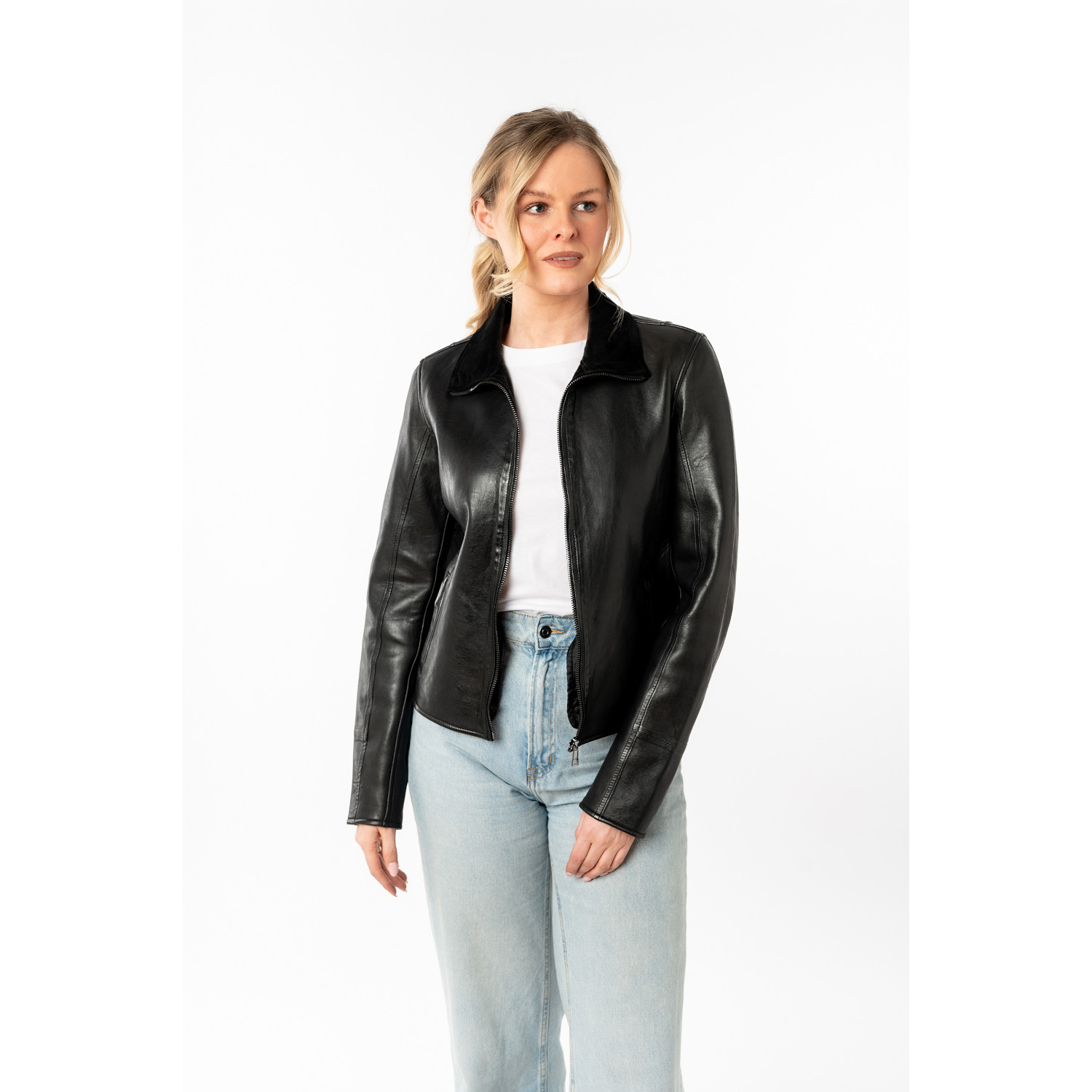 Geaca Piele Mauritius MWTabitha - Model Negru Clasic geaca piele dama mauritius neagra mwtabitha design minimalist inchidere centrala