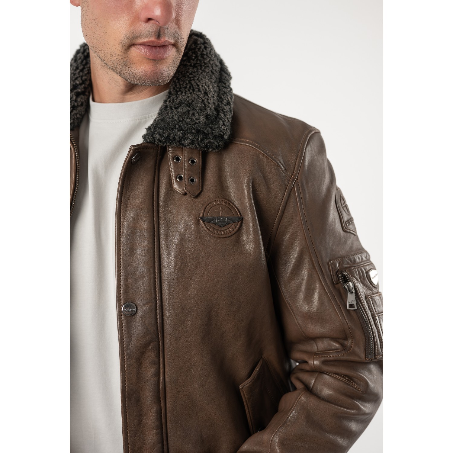 Geacă de piele maro pentru bărbați Mauritius MMFiort stil aviator cu guler teddy