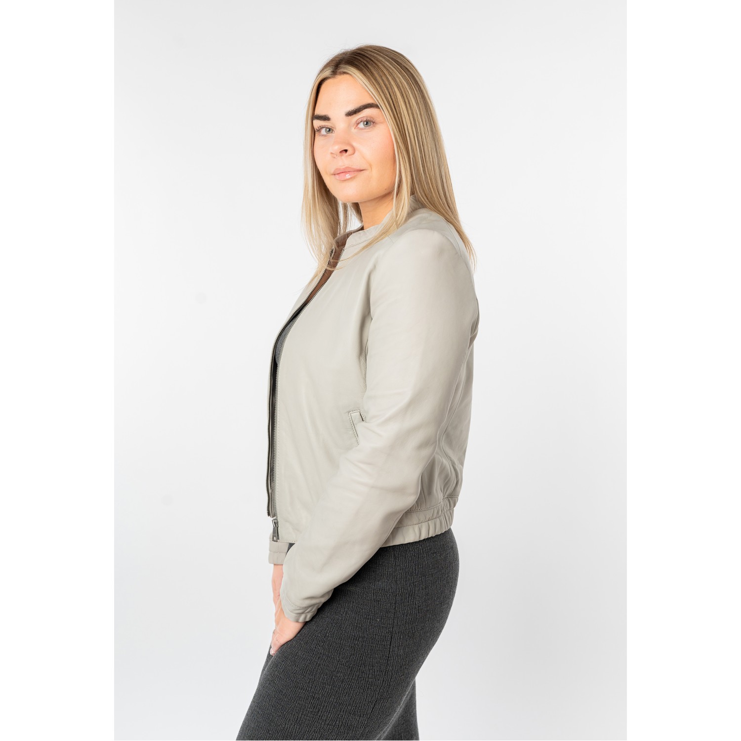 Mauritius MWAshli - Geacă de Piele Damă Off White din Piele Naturală Geacă de Piele Damă Mauritius Off White MWAshli din Piele Naturală cu Guler Drept