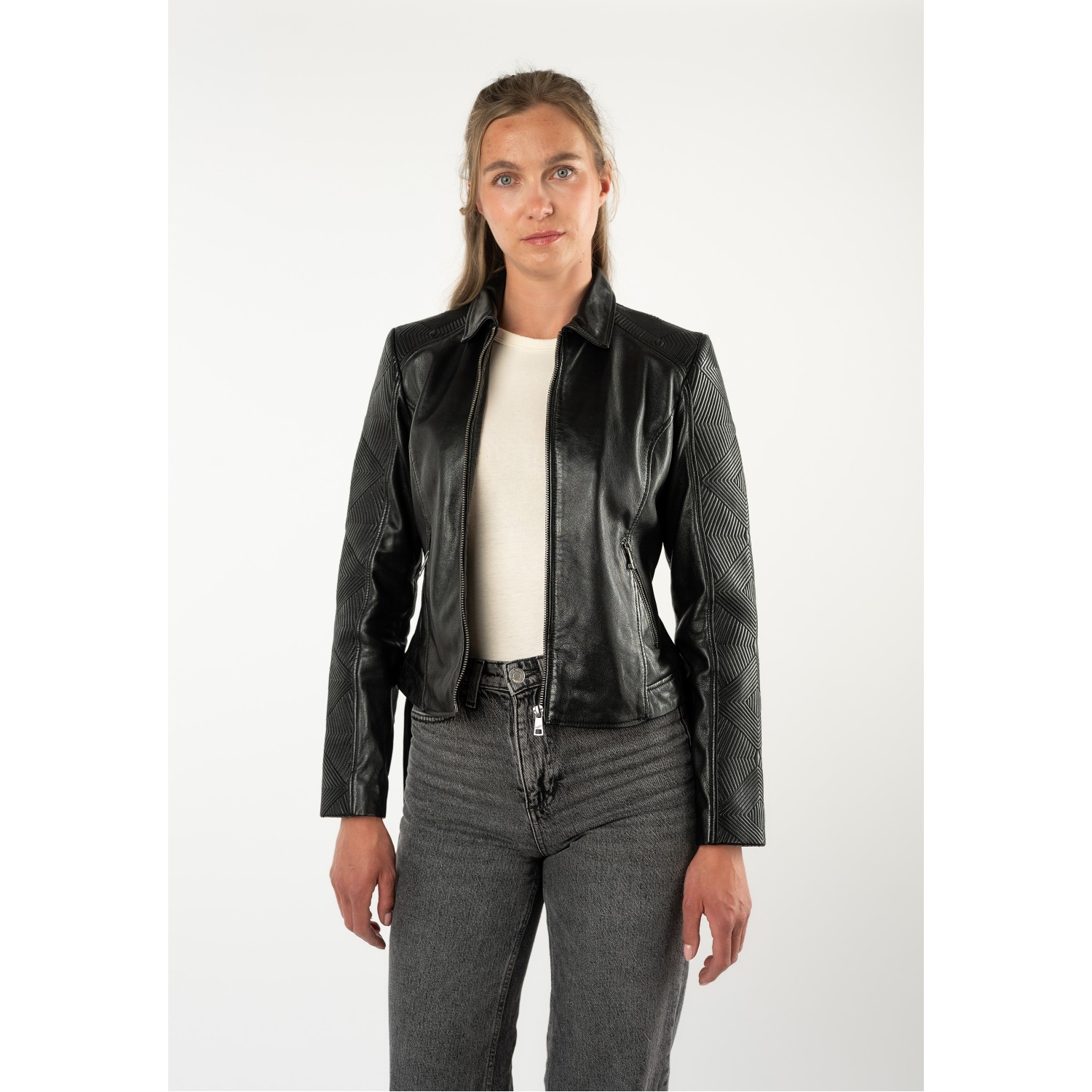 Mauritius MWNova - Geacă de Piele Damă Neagră Slim Fit Geacă de Piele Damă Mauritius Neagră MWNova Slim Fit