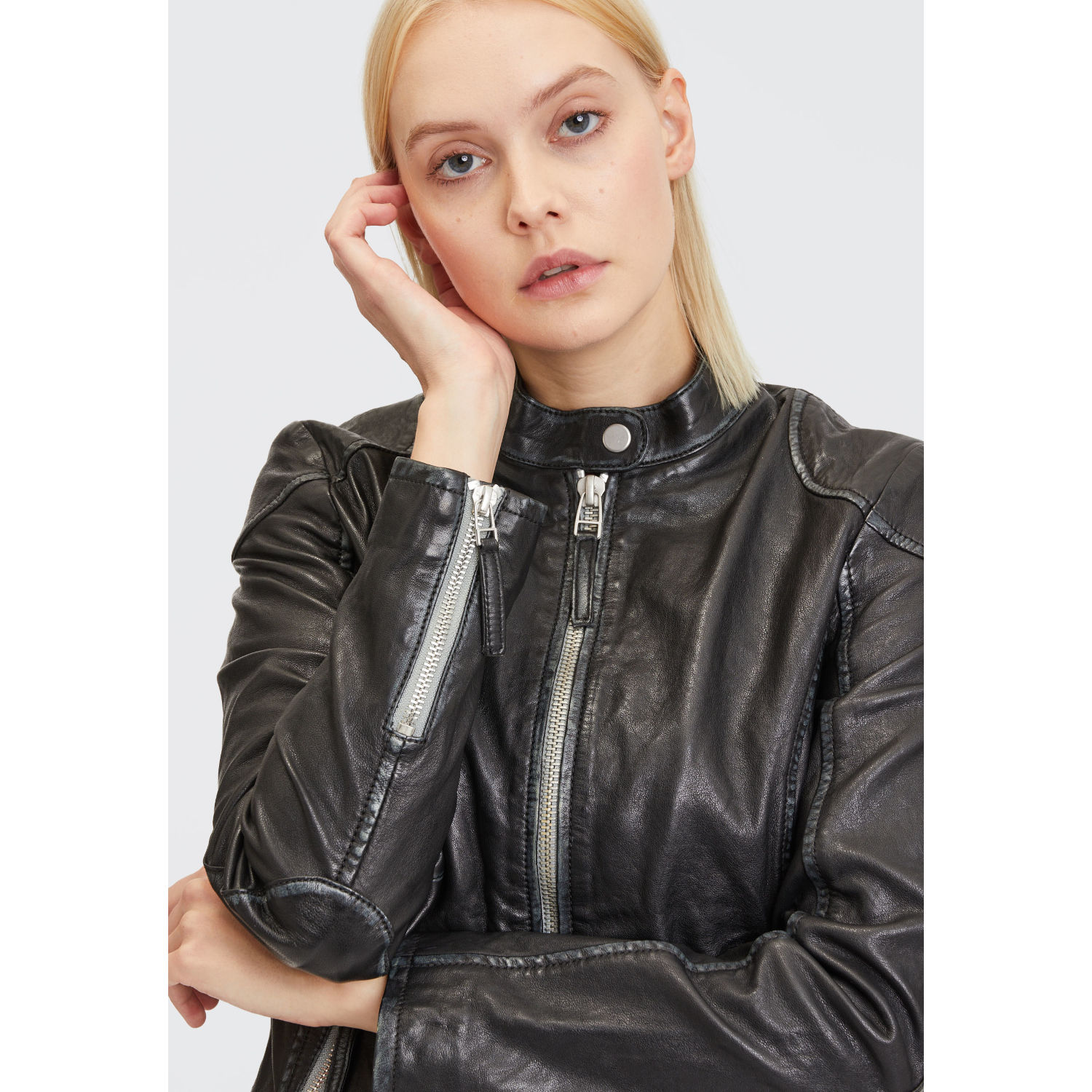 Geaca de Piele Dama Gipsy Neagra Faiza – Geci de Piele Geaca de Piele Dama Gipsy Neagra Faiza – Geci de Piele