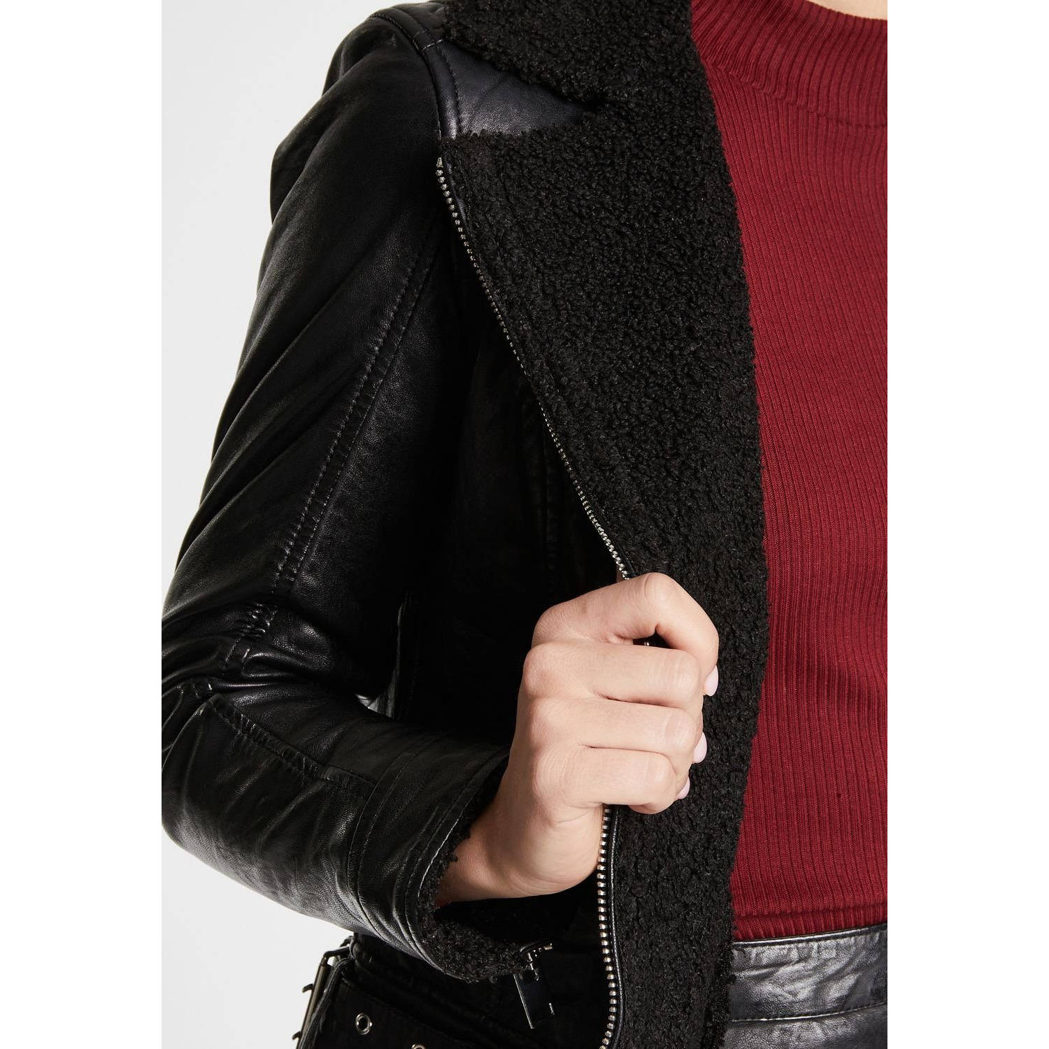 Geaca de Piele Dama Gipsy Neagra G2WGila – IMBRACAMINTE