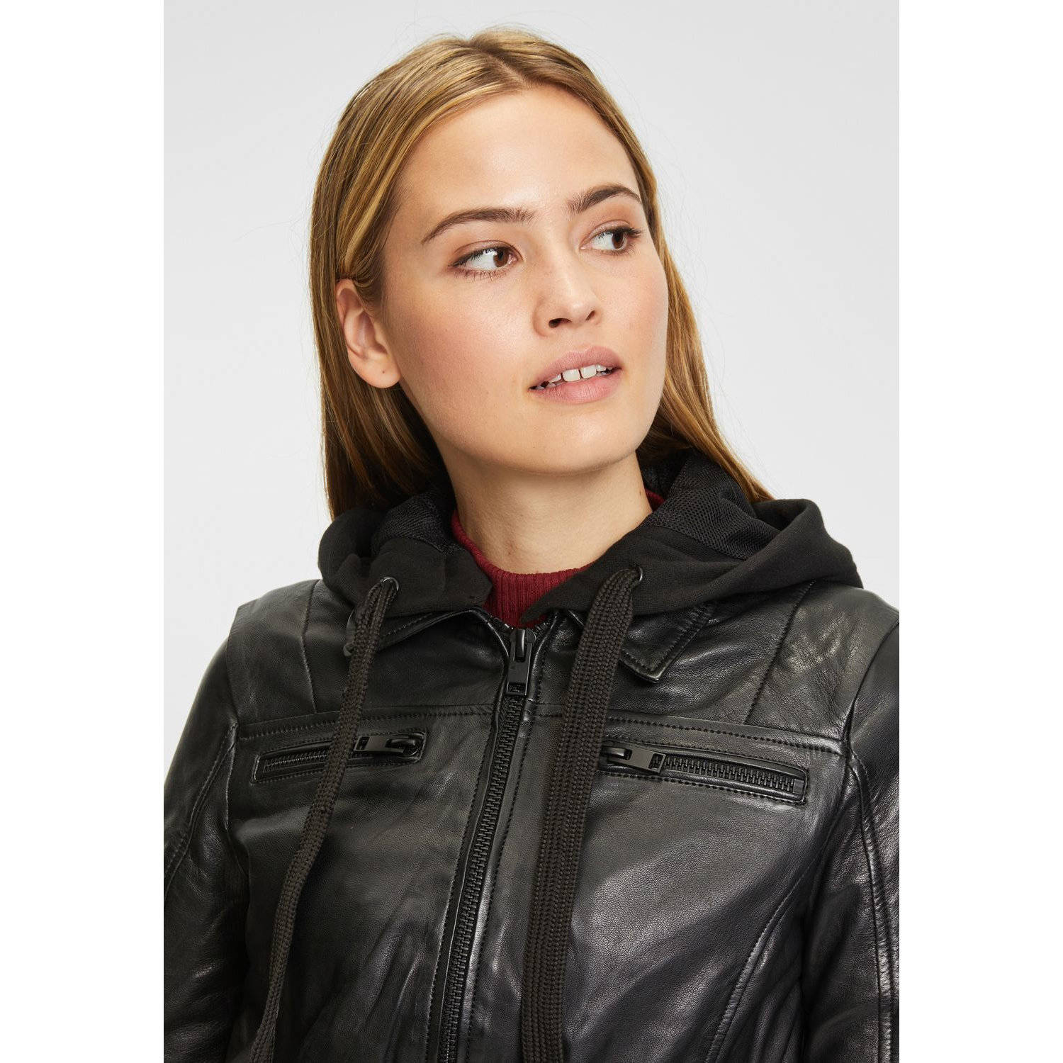 Geaca Scurta de Piele Dama Gipsy Neagra G2WObea – IMBRACAMINTE