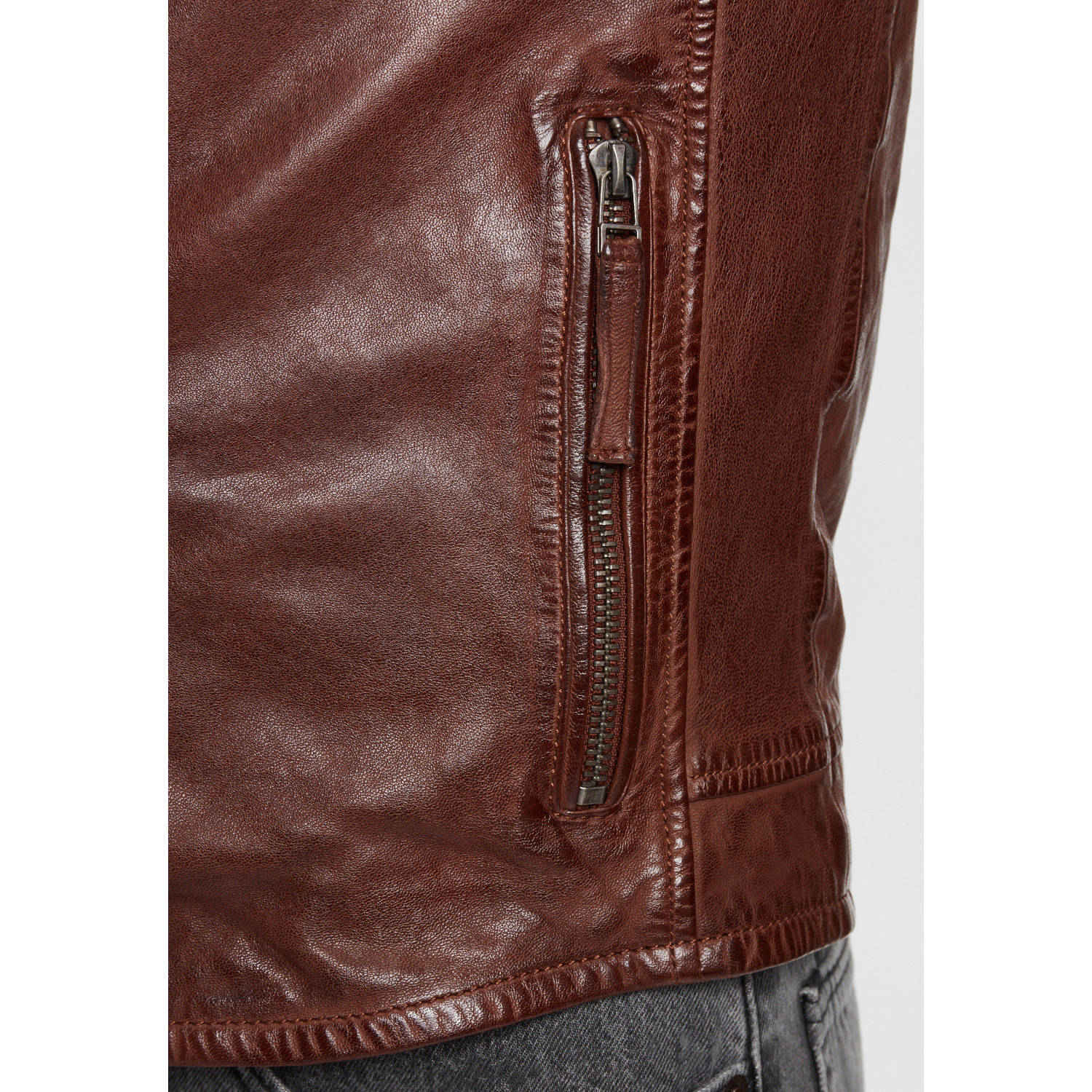 Geaca de Piele Barbati Gipsy Coniac Inchis GMCoopa – IMBRACAMINTE Geaca de Piele Barbati Gipsy Coniac Inchis GMCoopa – IMBRACAMINTE