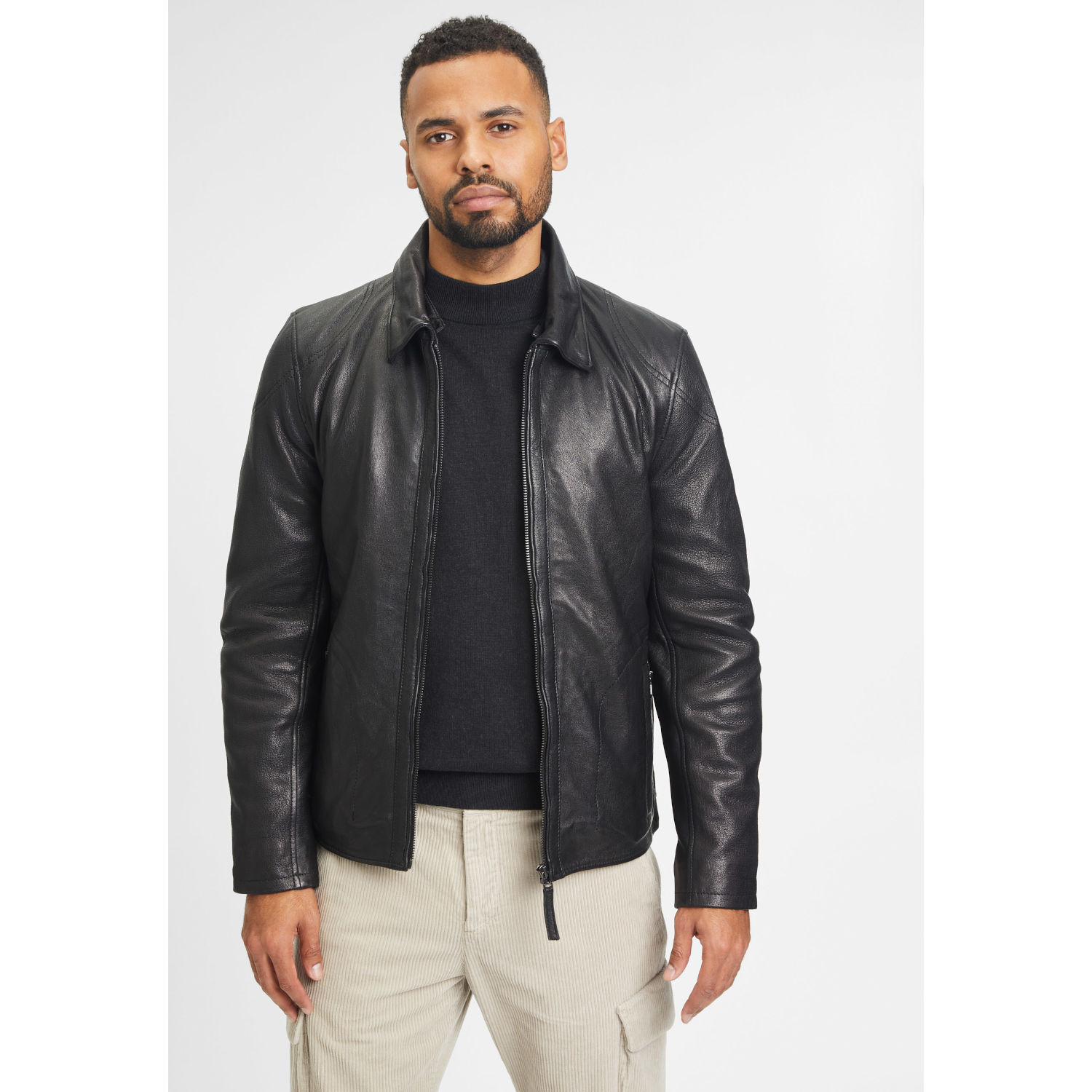 Geaca de Iarna din Piele Barbati Gipsy Neagra GMGrover – IMBRACAMINTE Geaca de Iarna din Piele Barbati Gipsy Neagra GMGrover – IMBRACAMINTE