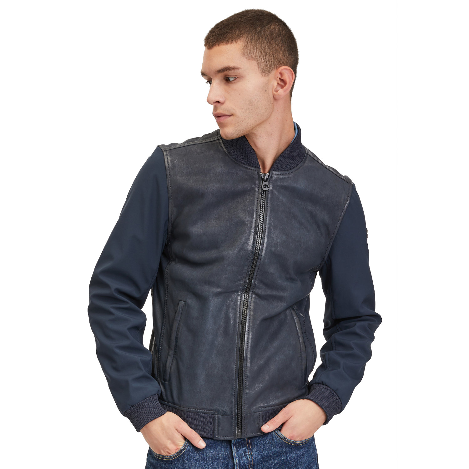 Geaca de Piele Barbati Gipsy Albastra GMHorizan – IMBRACAMINTE Geaca de Piele Barbati Gipsy Albastra GMHorizan – IMBRACAMINTE