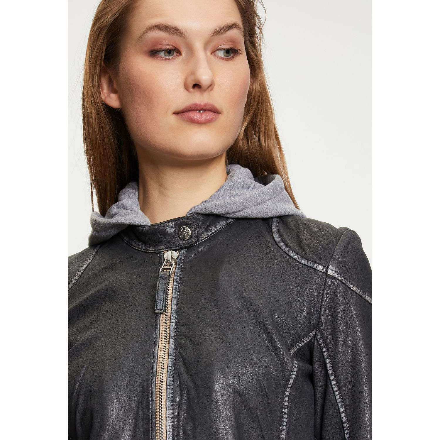 Geaca de Piele Dama Gipsy Negru Grafit GWFinja – IMBRACAMINTE Geaca de Piele Dama Gipsy Negru Grafit GWFinja – IMBRACAMINTE