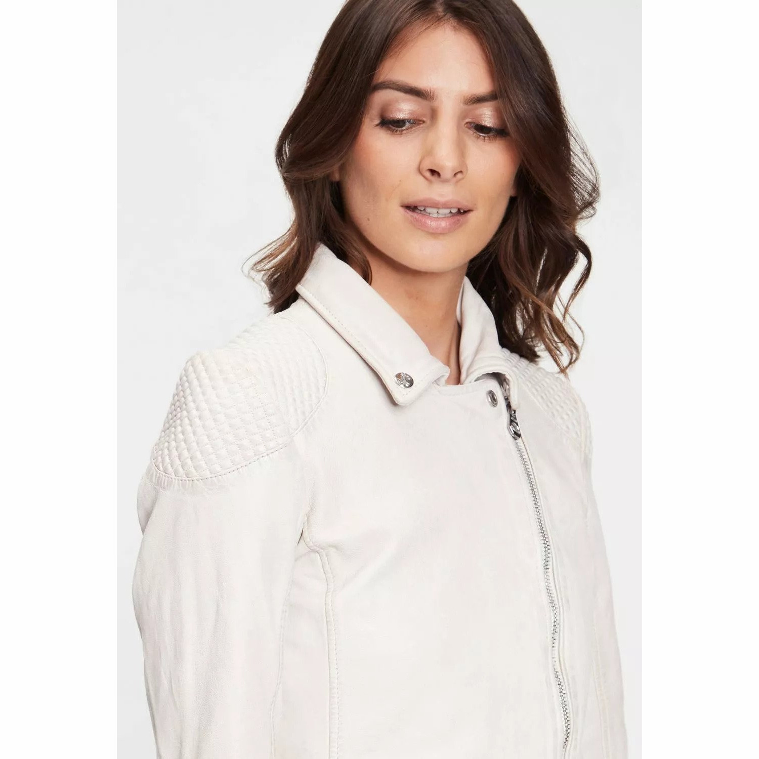 Geaca de Piele Dama Gipsy Alb Galbui GWSpecially LVANV – IMBRACAMINTE Geaca de Piele Dama Gipsy Alb Galbui GWSpecially LVANV – IMBRACAMINTE