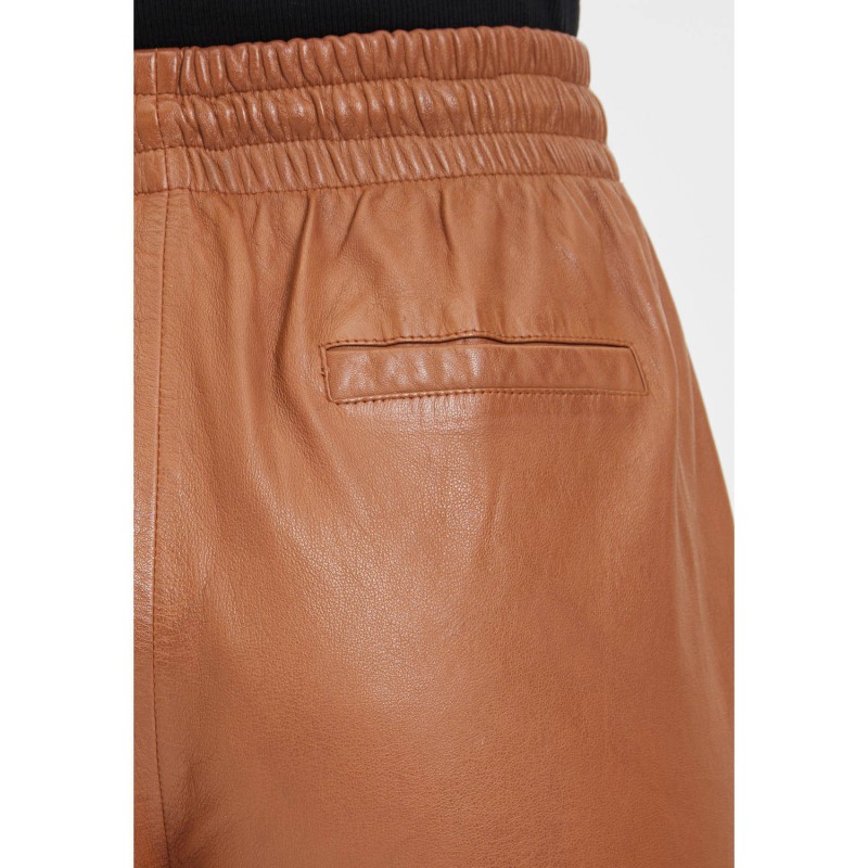 Pantaloni de Piele Dama Gipsy Coniac GWTariza – IMBRACAMINTE Pantaloni de Piele Dama Gipsy Coniac GWTariza – IMBRACAMINTE