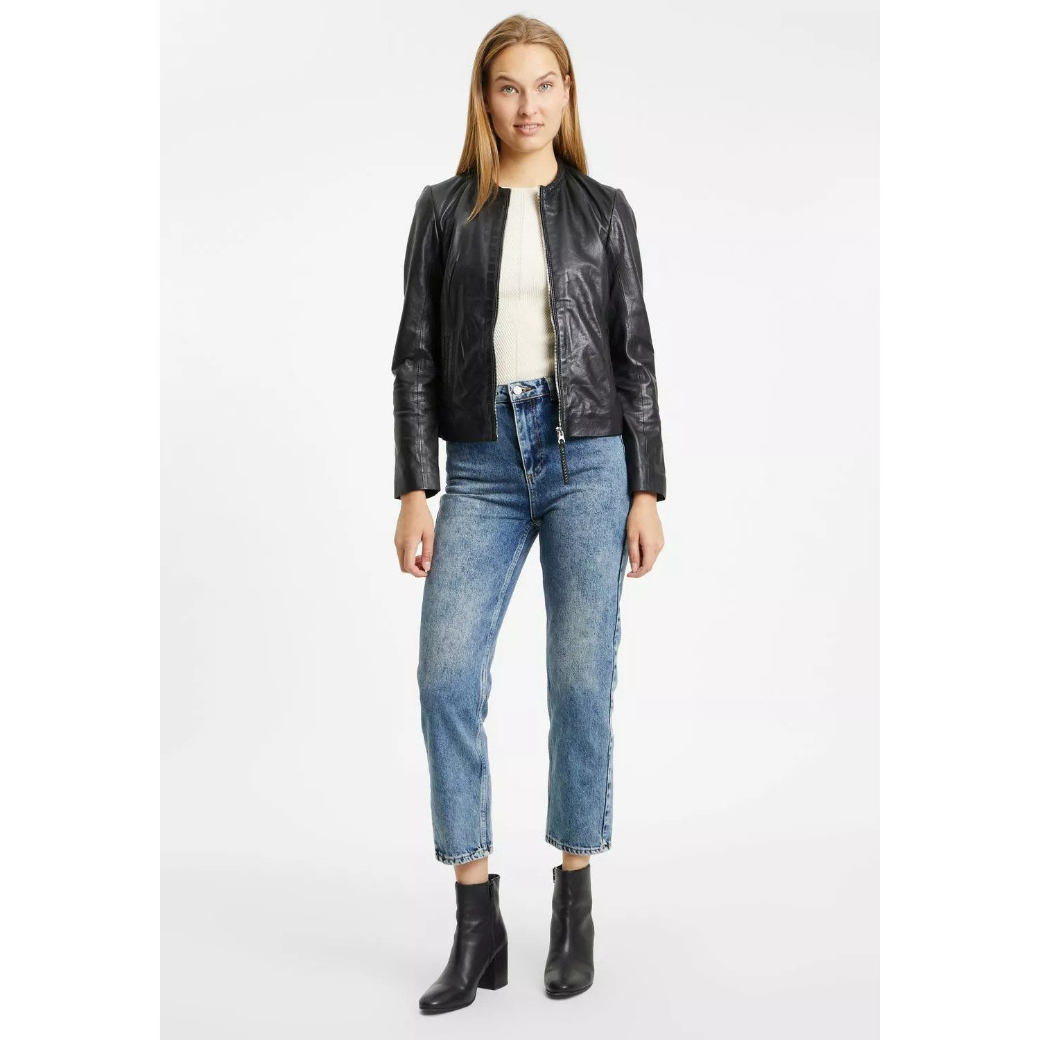 Geaca de Piele Dama Gipsy Neagra GWZai – IMBRACAMINTE Geaca de Piele Dama Gipsy Neagra GWZai – IMBRACAMINTE