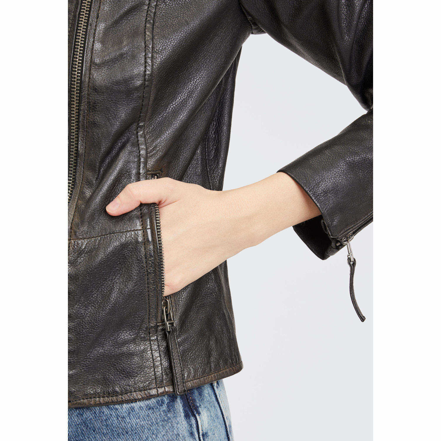 Geaca de Piele Dama Gipsy Negru Vintage Jale – Geci de Piele