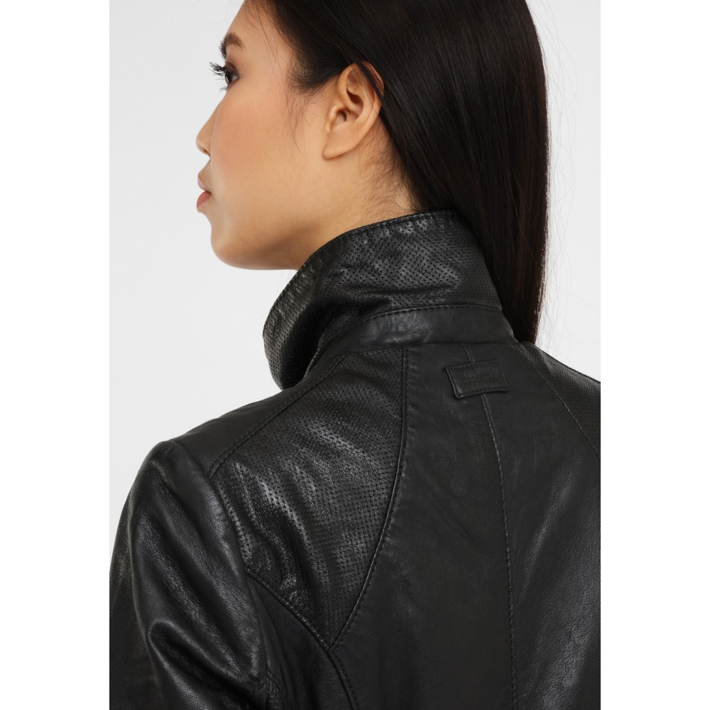 Geaca de Piele Naturala Dama Gipsy Neagra Breeze S20 LAJUV Geaca de Piele Naturala Dama Gipsy Neagra Breeze S20 LAJUV - readytowear.ro