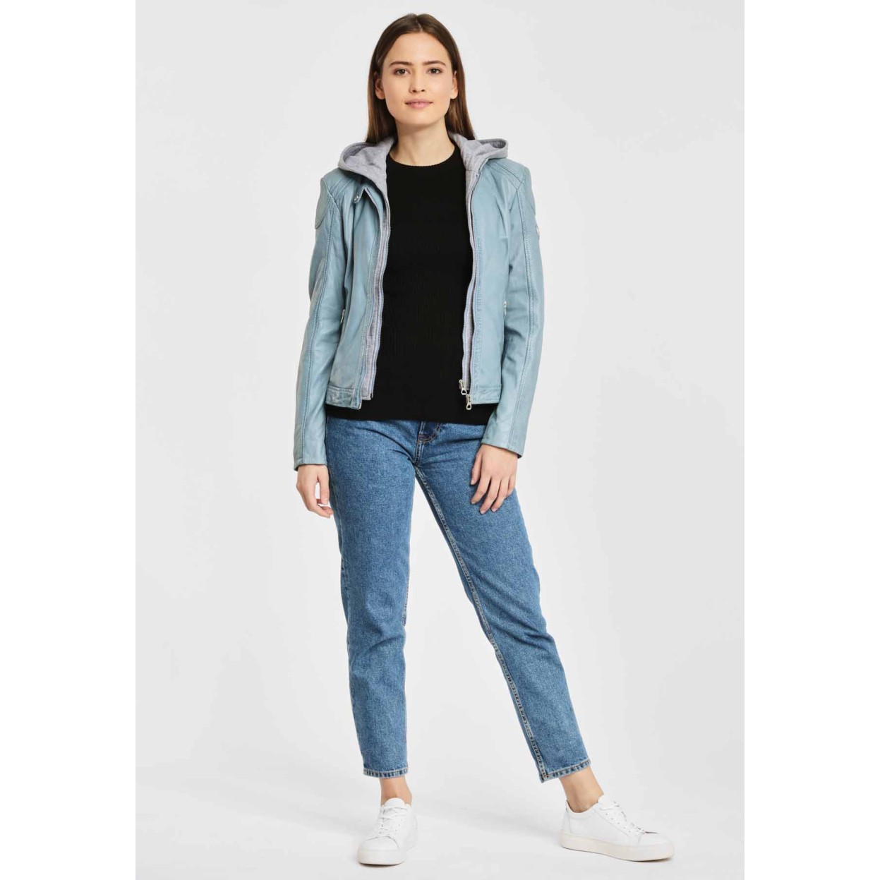 Geaca de Piele Naturala Dama Gipsy Albastru Deschis GGAelly LAMAS – IMBRACAMINTE Geaca de Piele Naturala Dama Gipsy Albastru Deschis GGAelly LAMAS – IMBRACAMINTE