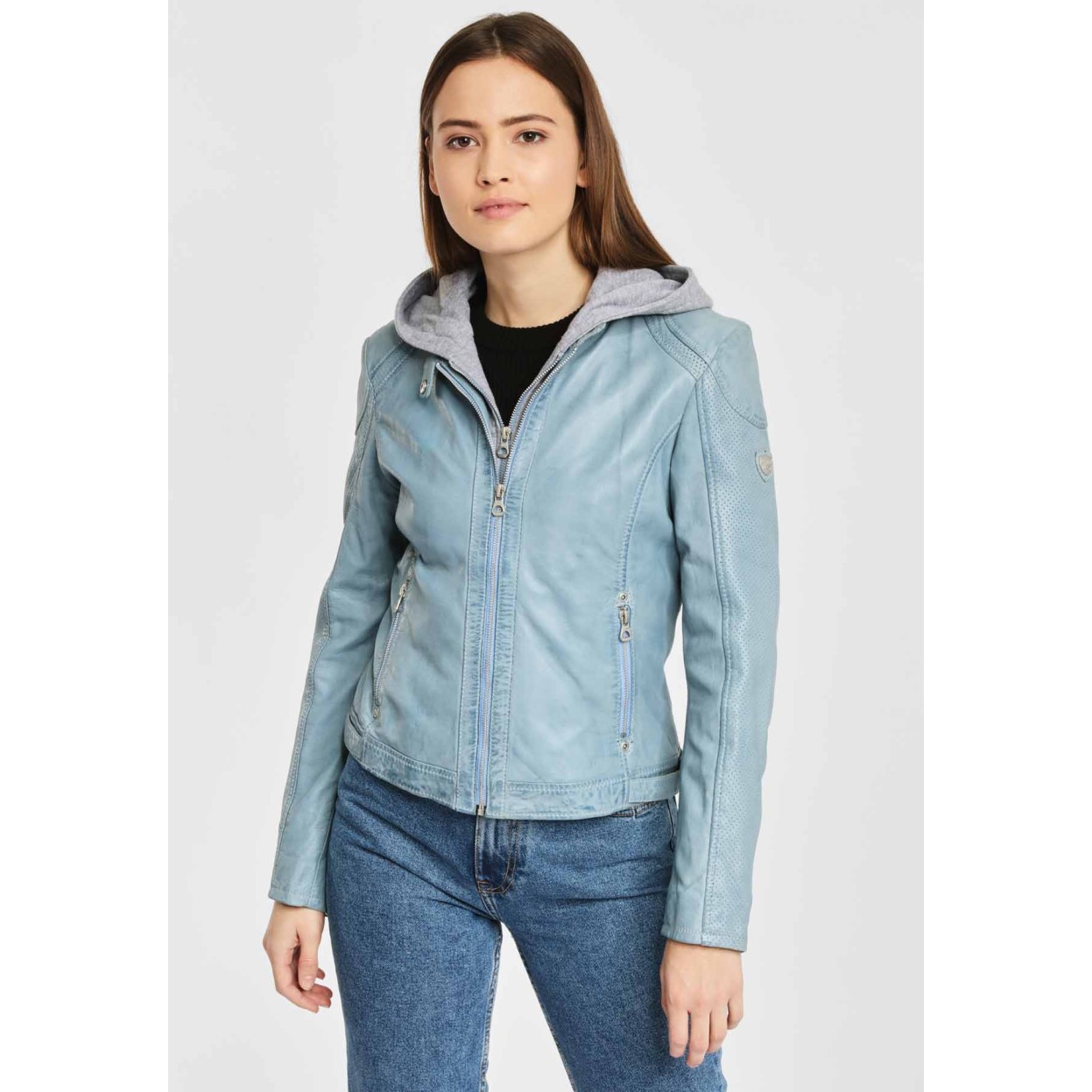 Geaca de Piele Naturala Dama Gipsy Albastru Deschis GGAelly LAMAS – IMBRACAMINTE Geaca de Piele Naturala Dama Gipsy Albastru Deschis GGAelly LAMAS – IMBRACAMINTE