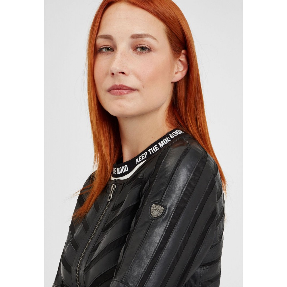 Geaca de Piele Dama Gipsy Neagra GGSuri Geaca de Piele Dama Gipsy Neagra GGSuri - readytowear.ro